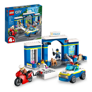 LEGO City Police Station Chase