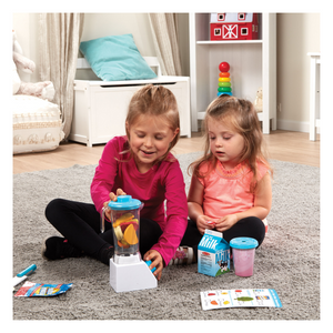 Kids playing with Smoothie Maker Blender