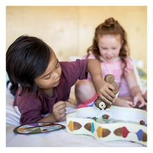 Load image into Gallery viewer, Children playing Sneaky Snacky Squirrel